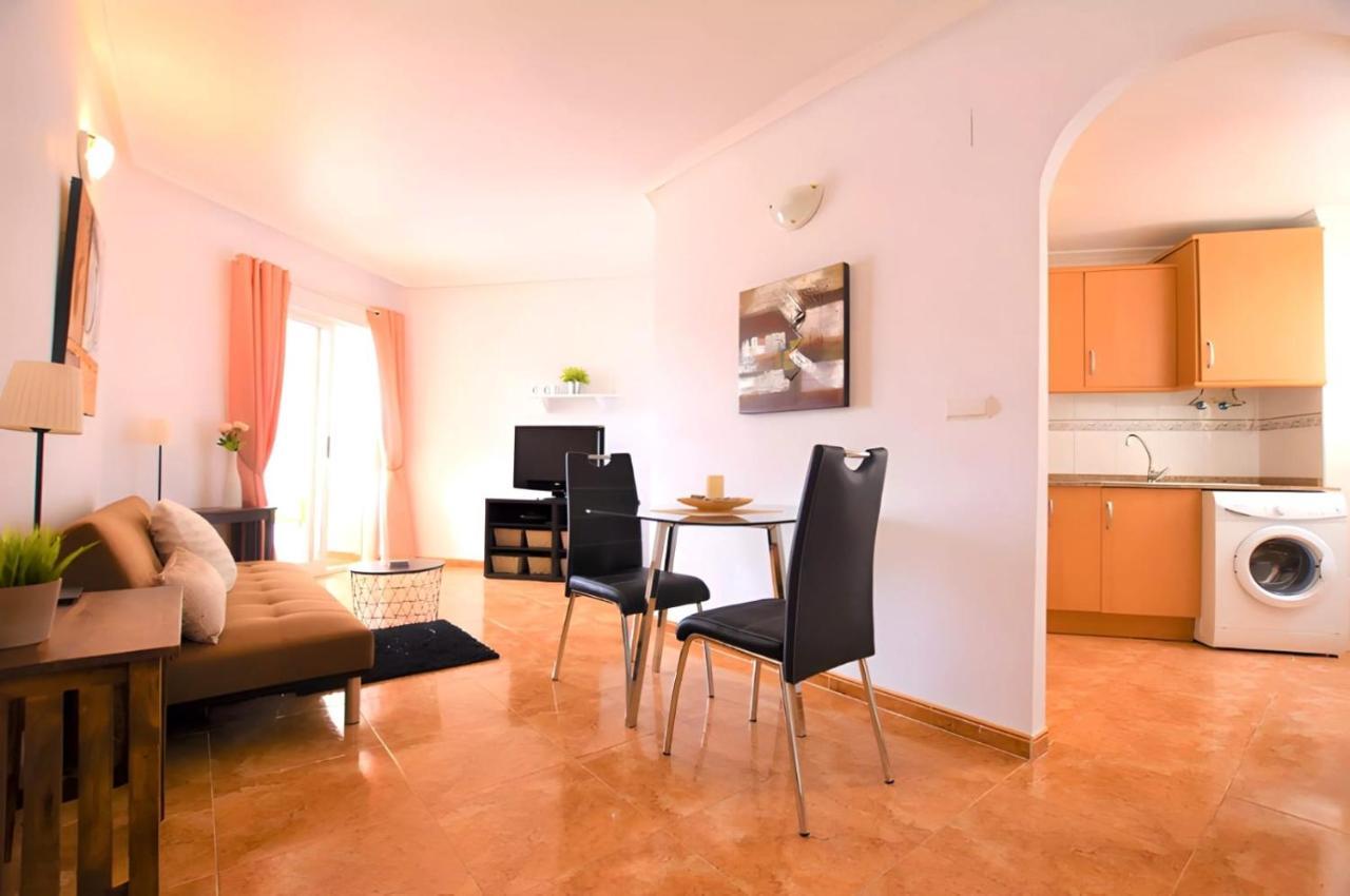 Apartment Floor Center *